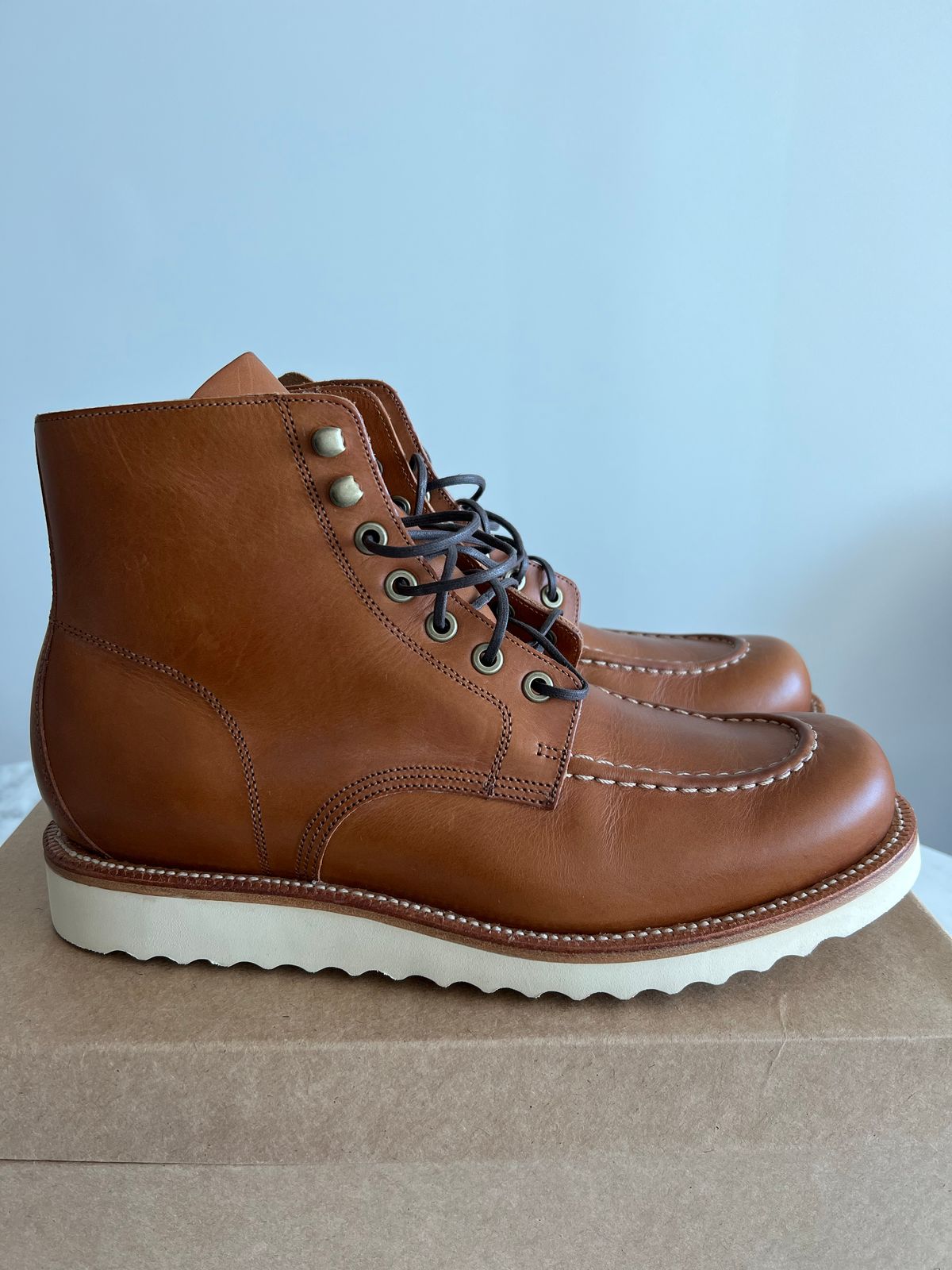 Photo by Jester_AU on October 2, 2022 of the Grant Stone Brass Boot in Badalassi Carlo Saddle Tan Minerva.