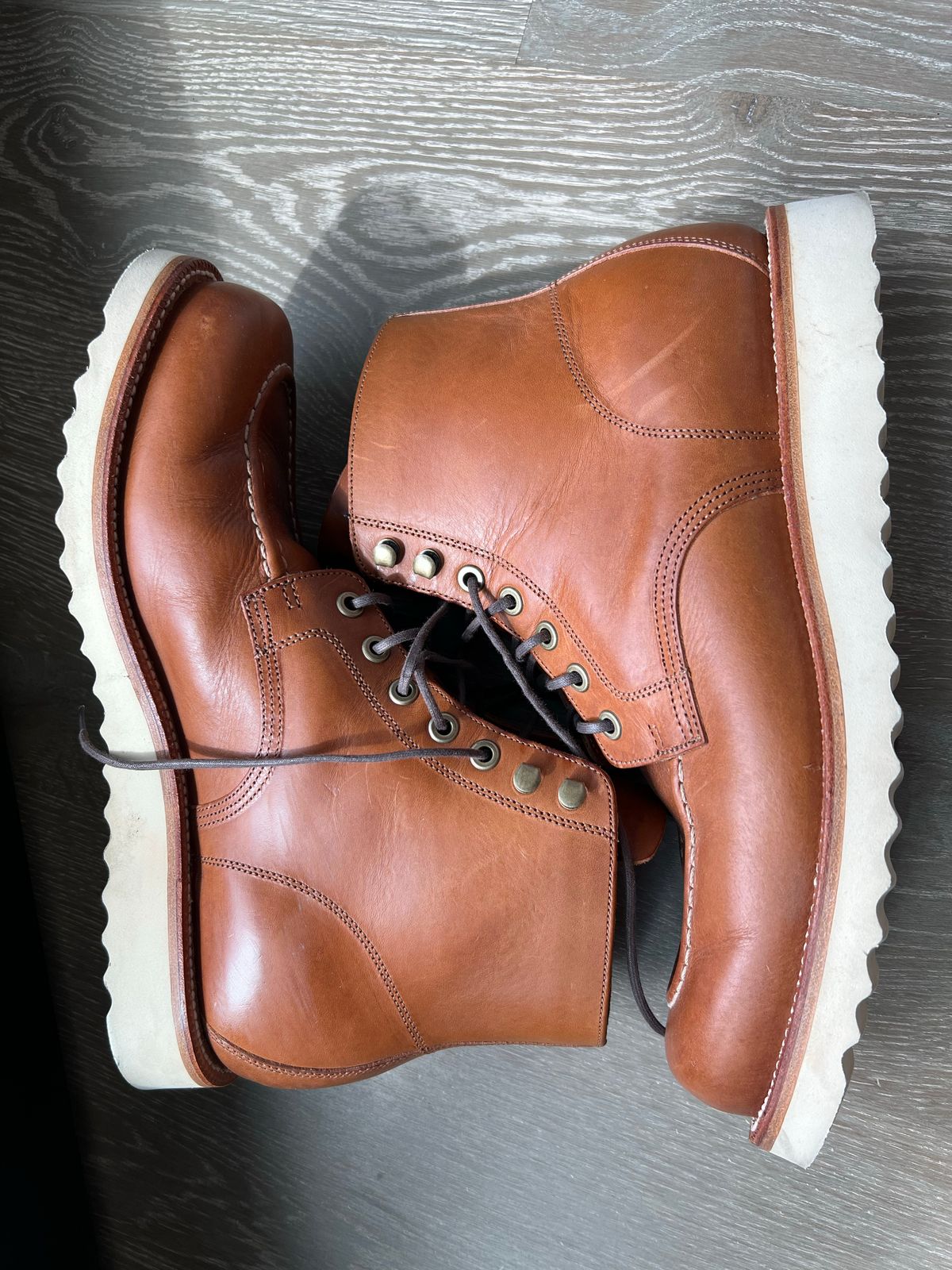 Photo by Jester_AU on November 3, 2022 of the Grant Stone Brass Boot in Badalassi Carlo Saddle Tan Minerva.