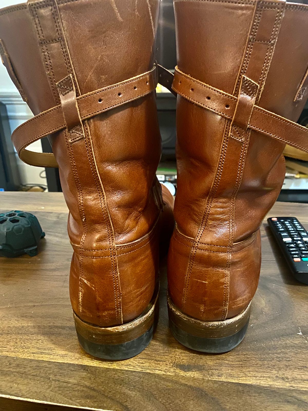 Photo by Bootbastard2 on November 7, 2023 of the Eastman Leather Tanker Boots in Russet Brown Horsehide.