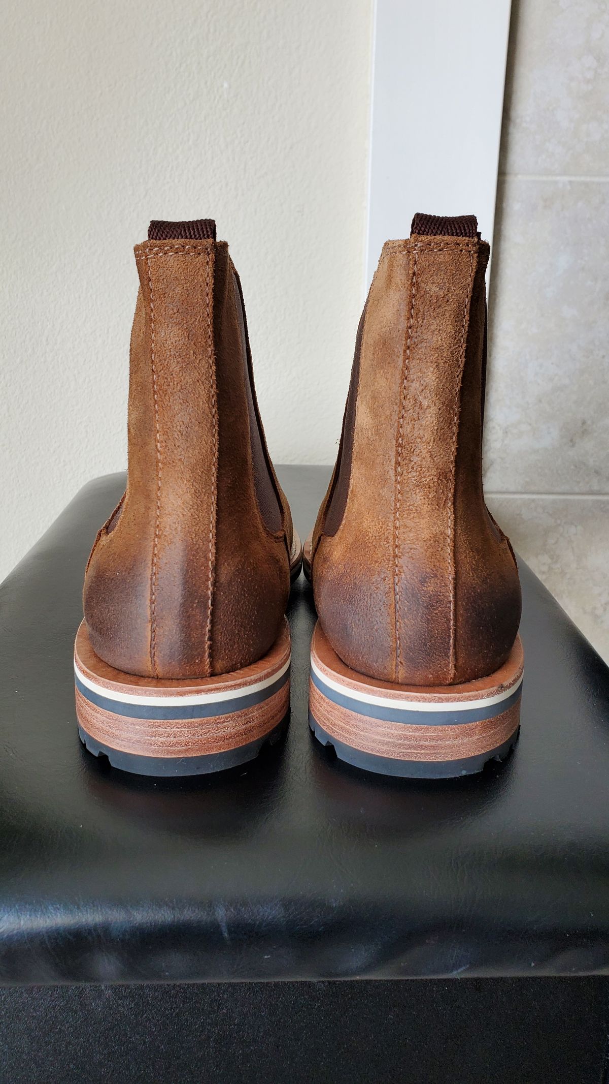 Photo by Moist_Nugget_M38 on October 1, 2023 of the HELM Boots The Finn in Sienna Rusan Waxed Suede.