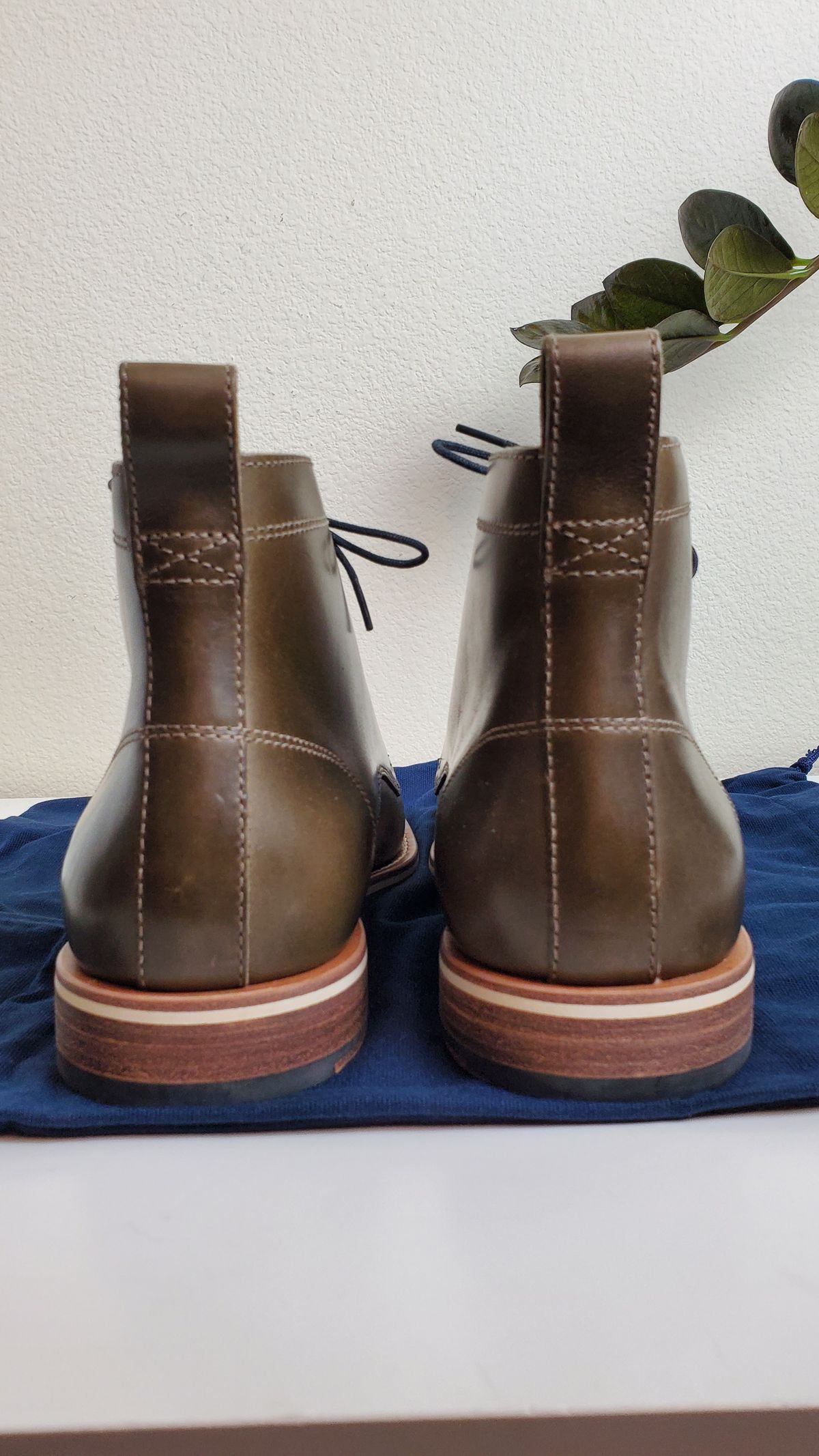 Photo by Moist_Nugget_M38 on October 2, 2022 of the HELM Boots The Zind in Krumenauer Olive.