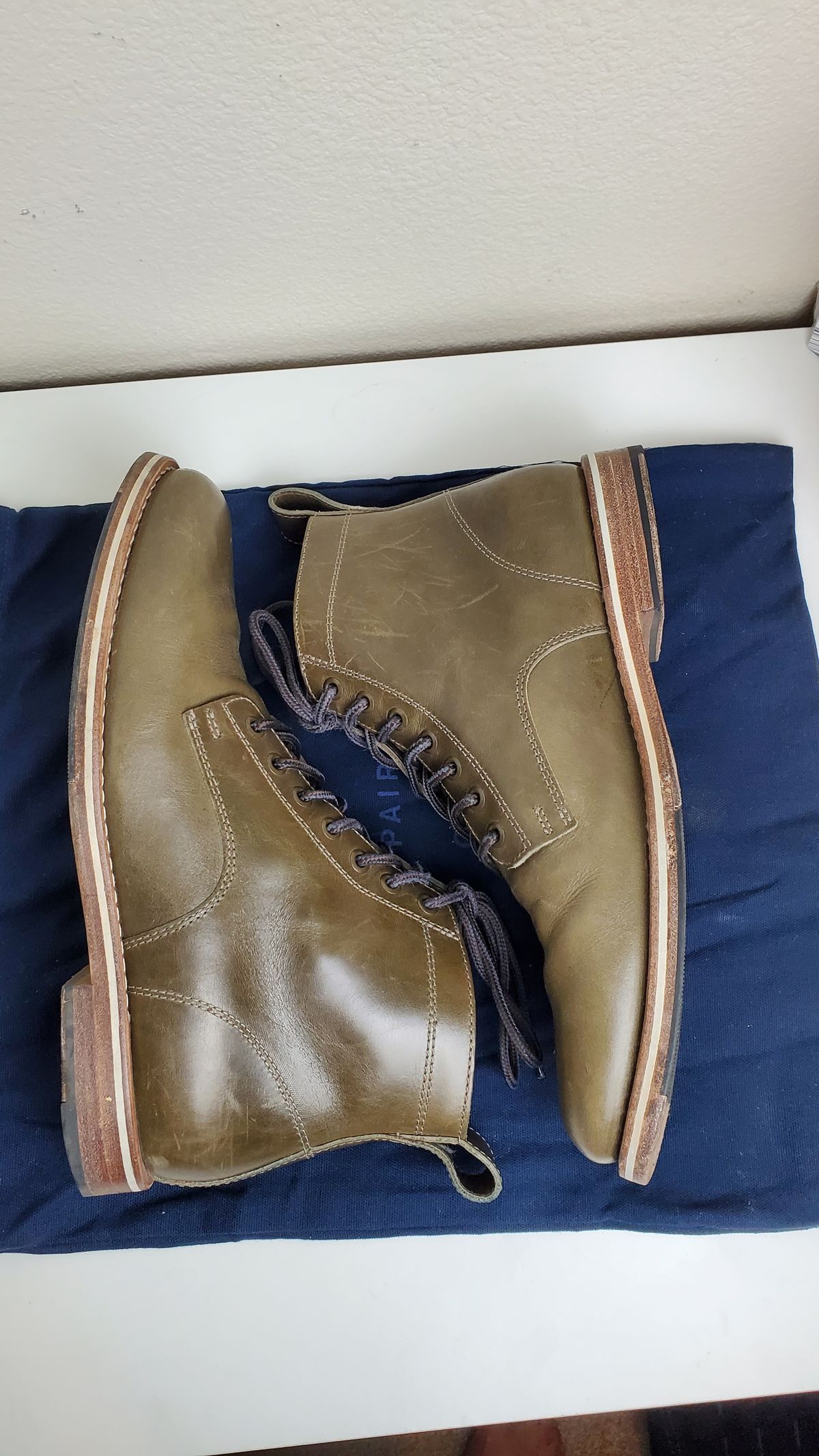 Photo by Moist_Nugget_M38 on December 5, 2022 of the HELM Boots The Zind in Krumenauer Olive.