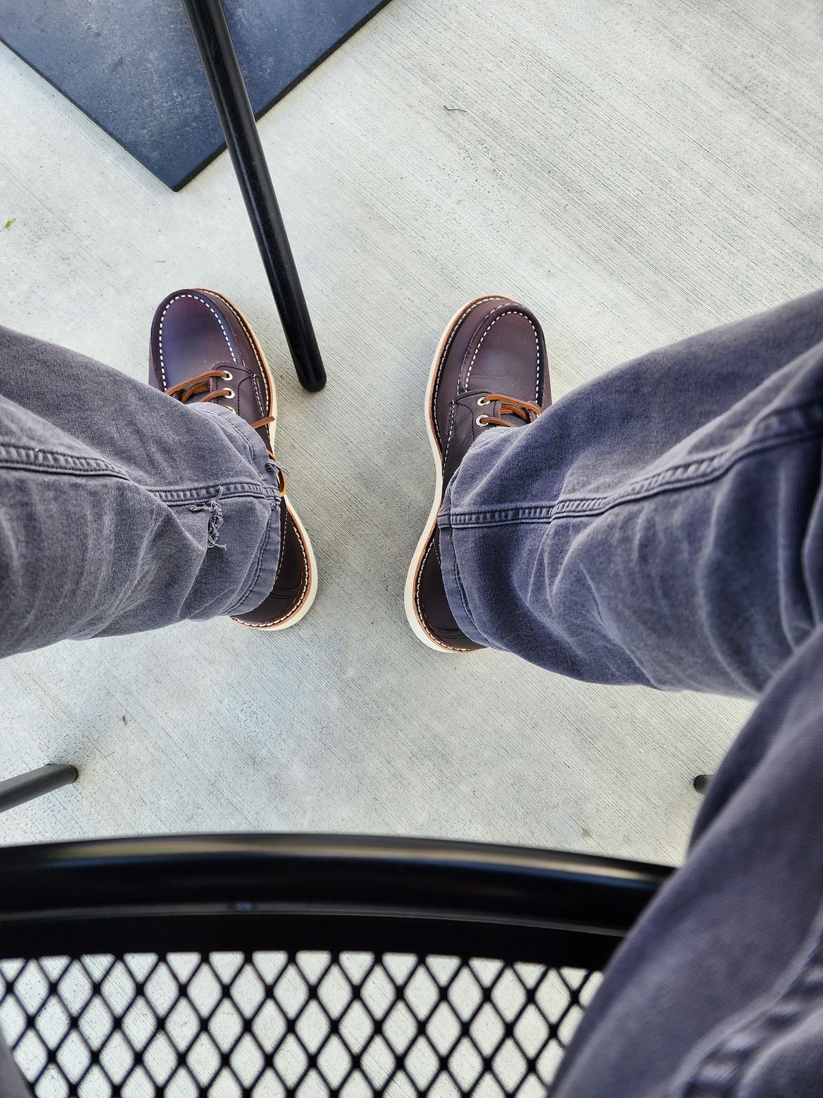 Photo by jagonzz on October 2, 2023 of the Red Wing 6-Inch Classic Moc in S.B. Foot Black Cherry Excalibur.