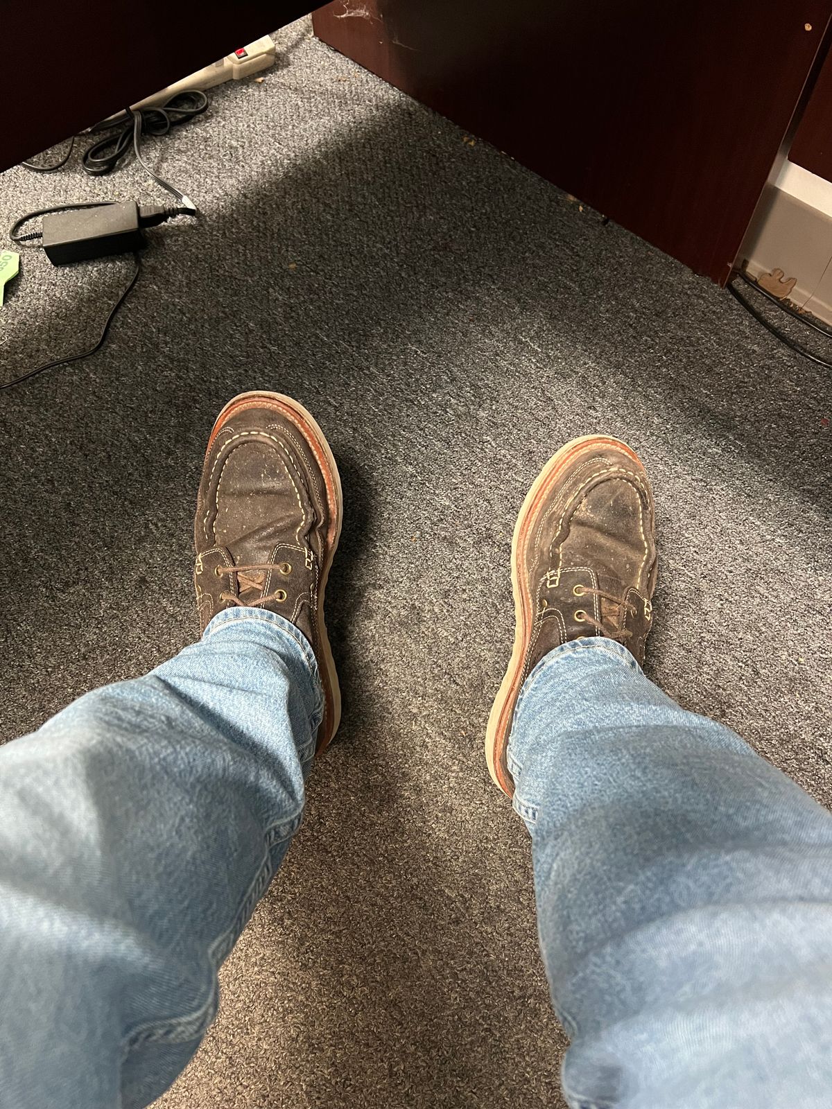 Photo by thepugilist on February 15, 2024 of the Grant Stone Field Boot in C.F. Stead Earth Waxy Commander Suede.