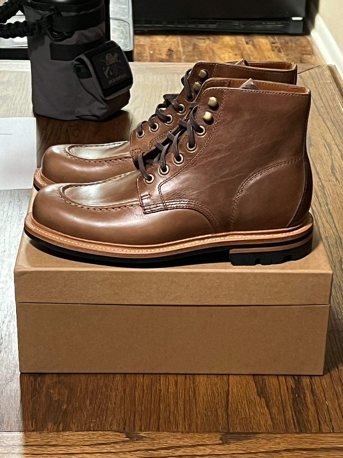 Photo by thepugilist on November 4, 2022 of the Grant Stone Brass Boot in Horween Dune Chromexcel.