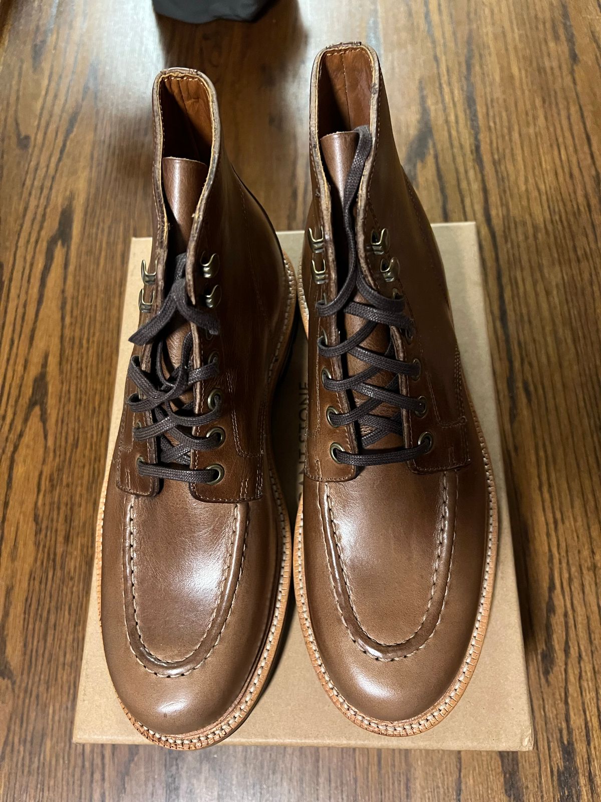 Photo by thepugilist on November 4, 2022 of the Grant Stone Brass Boot in Horween Dune Chromexcel.