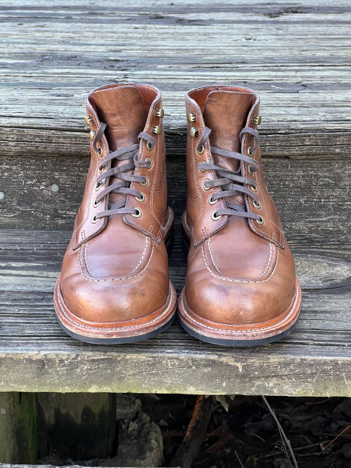 Photo by thepugilist on January 4, 2023 of the Grant Stone Brass Boot in Horween Dune Chromexcel.