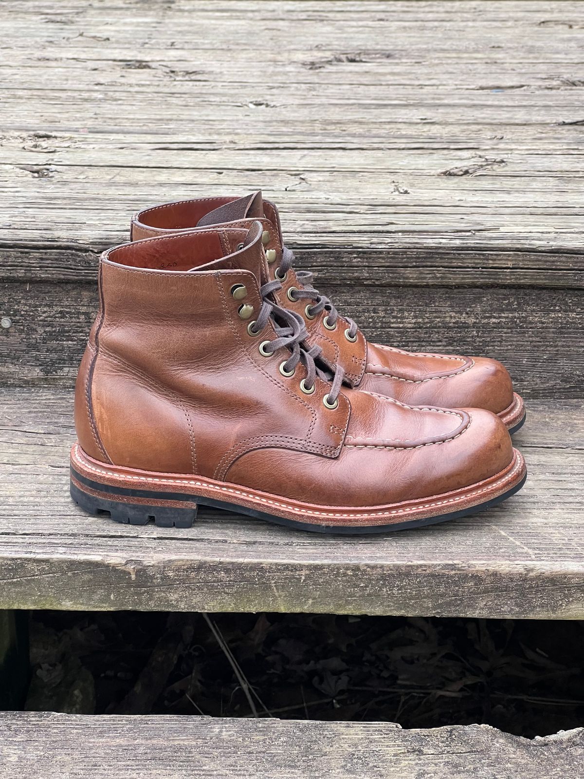 Photo by thepugilist on March 1, 2023 of the Grant Stone Brass Boot in Horween Dune Chromexcel.