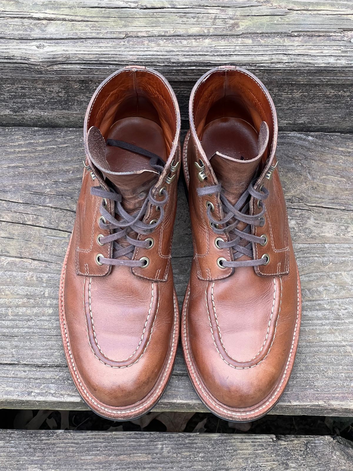 Photo by thepugilist on March 1, 2023 of the Grant Stone Brass Boot in Horween Dune Chromexcel.