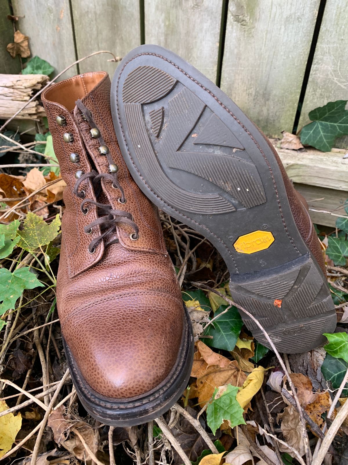 Photo by BenCh0074 on November 2, 2024 of the Caswell Boot Company Wilson in Du Puy Dark Brown Country Calf.