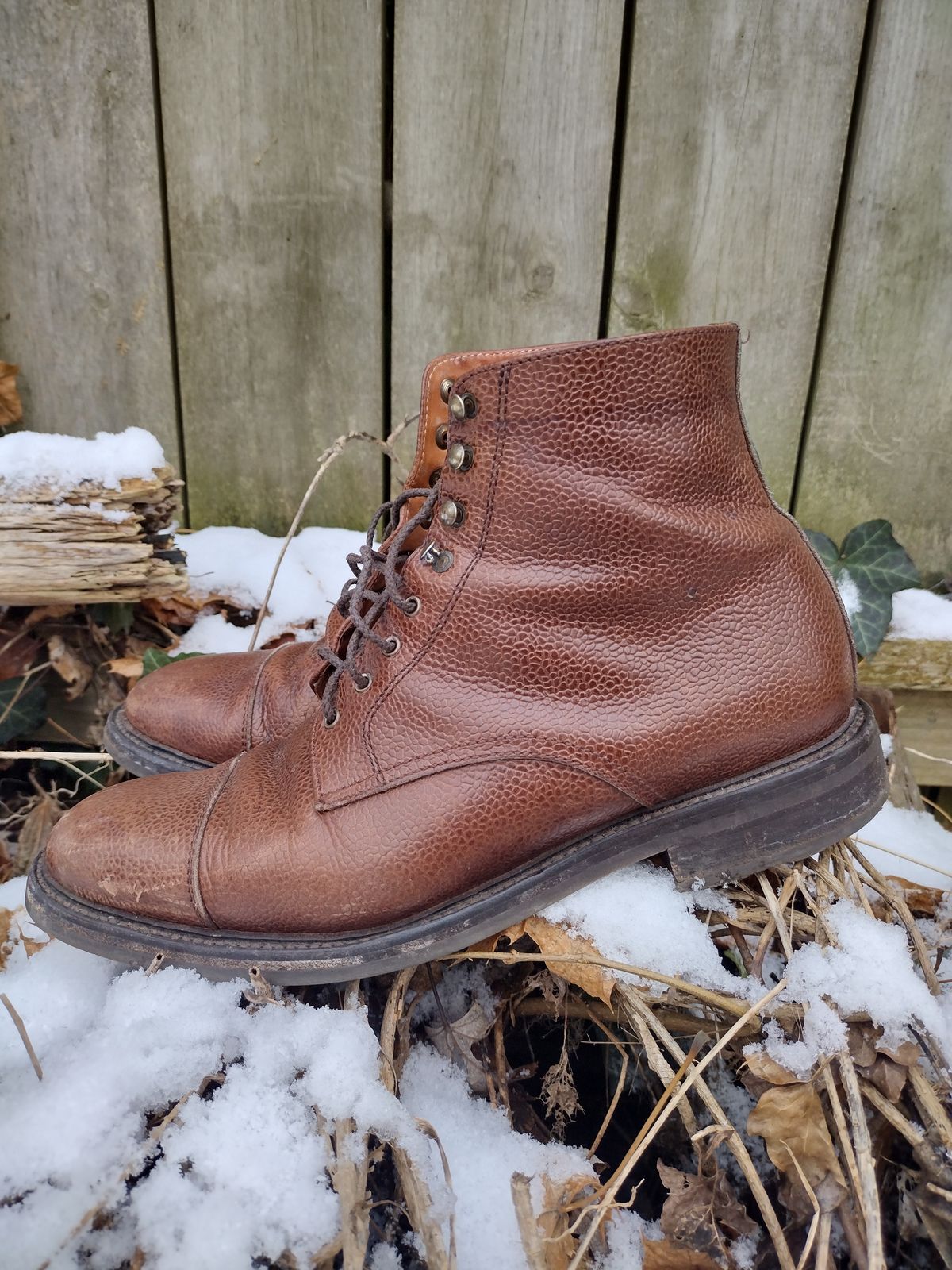 Photo by BenCh0074 on January 2, 2025 of the Caswell Boot Company Wilson in Du Puy Dark Brown Country Calf.