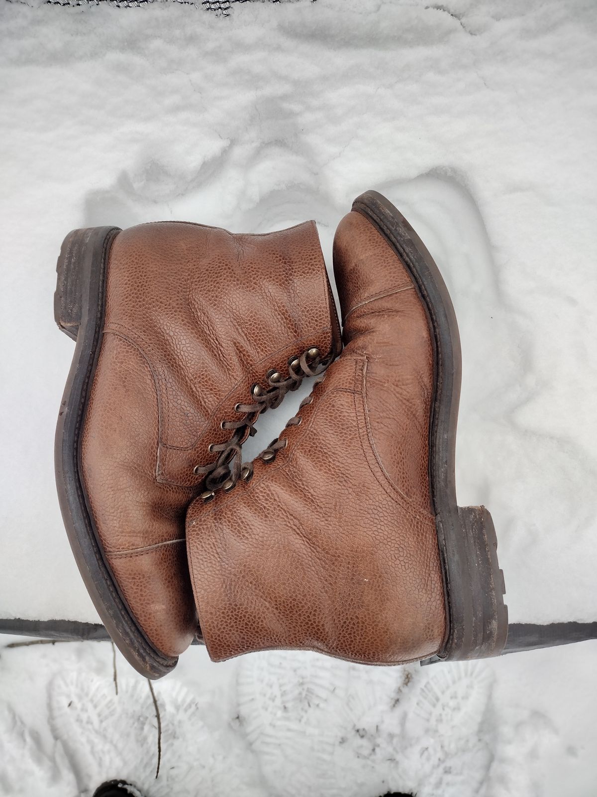Photo by BenCh0074 on February 2, 2025 of the Caswell Boot Company Wilson in Du Puy Dark Brown Country Calf.