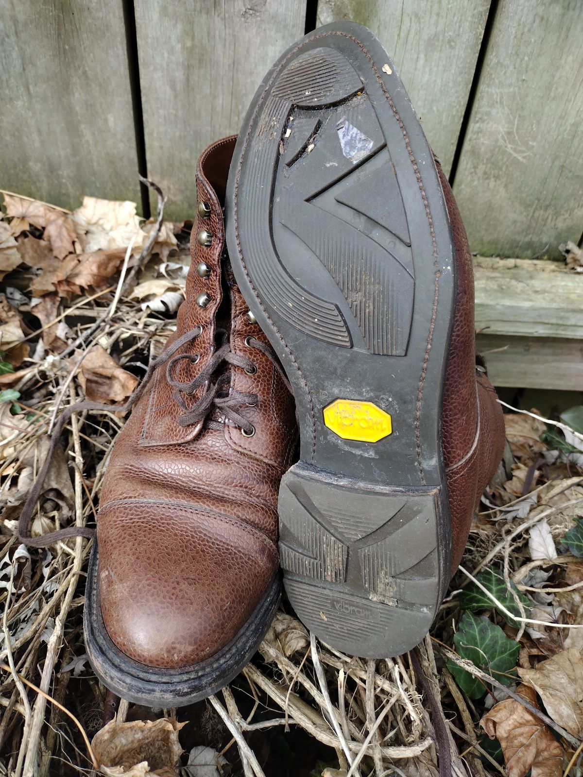 Photo by BenCh0074 on March 2, 2025 of the Caswell Boot Company Wilson in Du Puy Dark Brown Country Calf.
