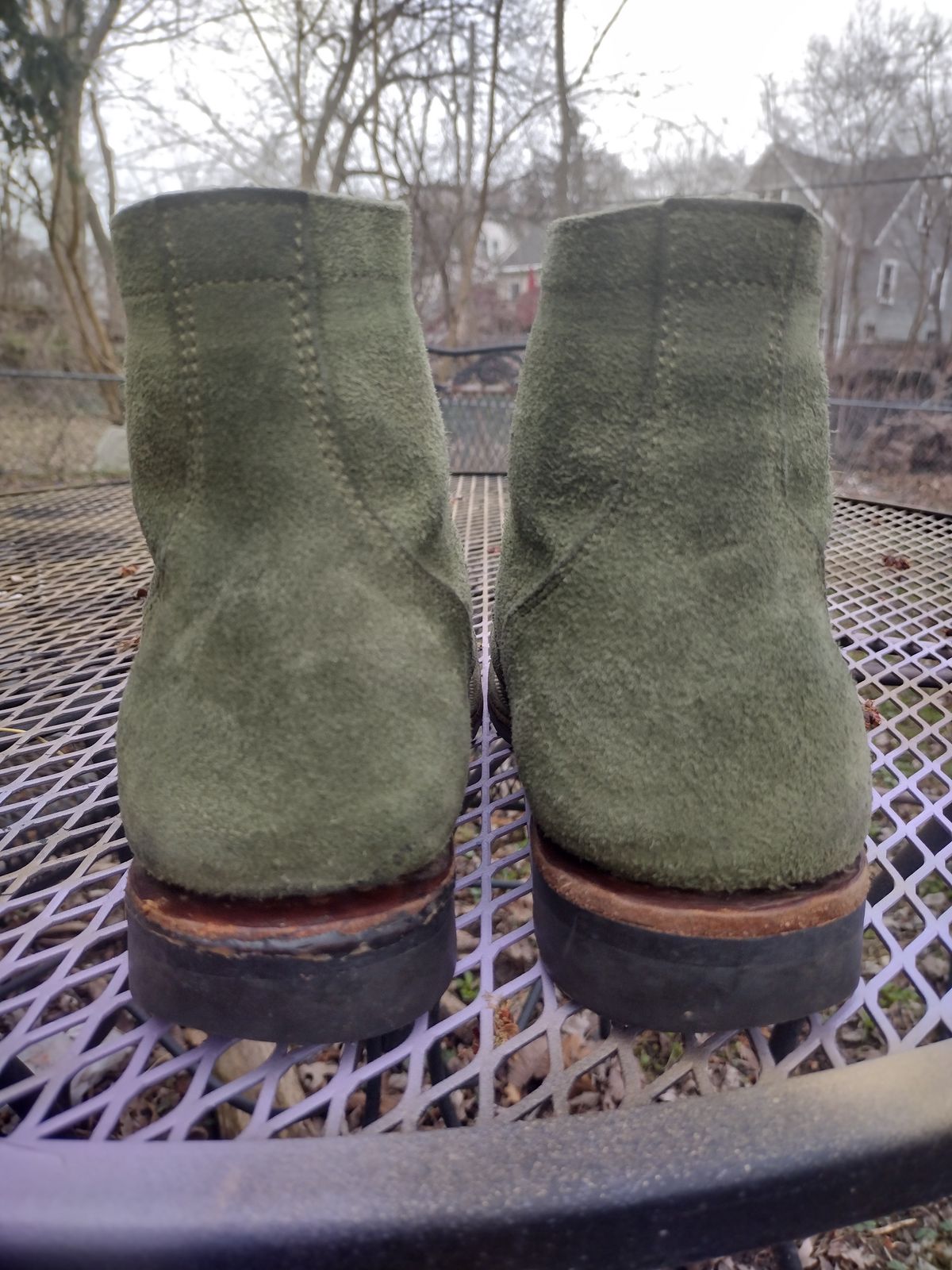 Photo by BenCh0074 on April 1, 2026 of the Oldspeed MFG Service Boot 6” in Law Tannery Avocado Suede.