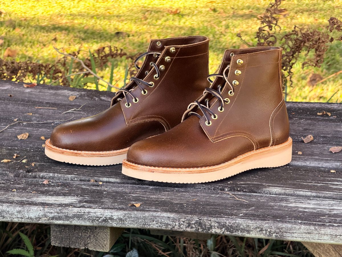 Photo by ShawnParr on September 28, 2025 of the Oak Street Bootmakers Trench Boot in Horween Cinnamon Waxed Flesh.