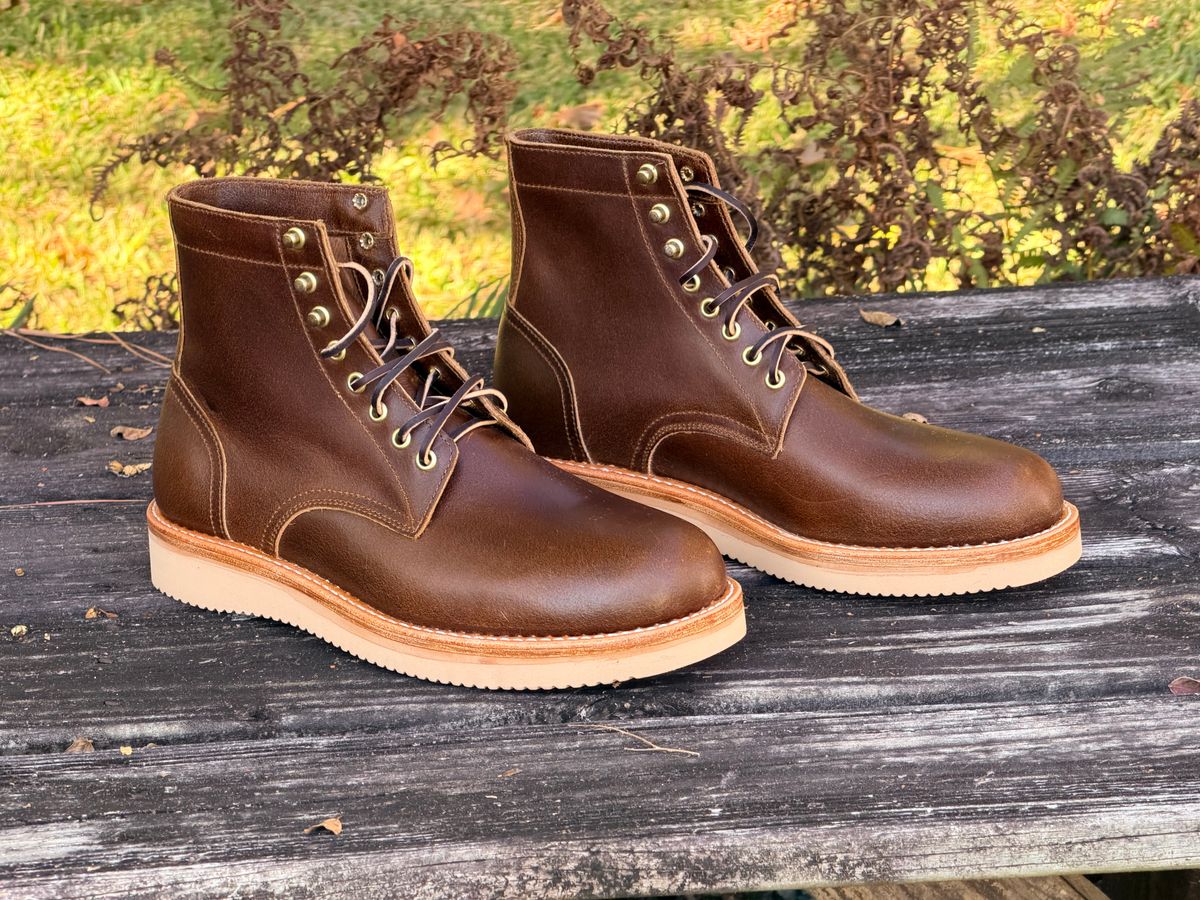 Photo by ShawnParr on September 28, 2025 of the Oak Street Bootmakers Trench Boot in Horween Cinnamon Waxed Flesh.