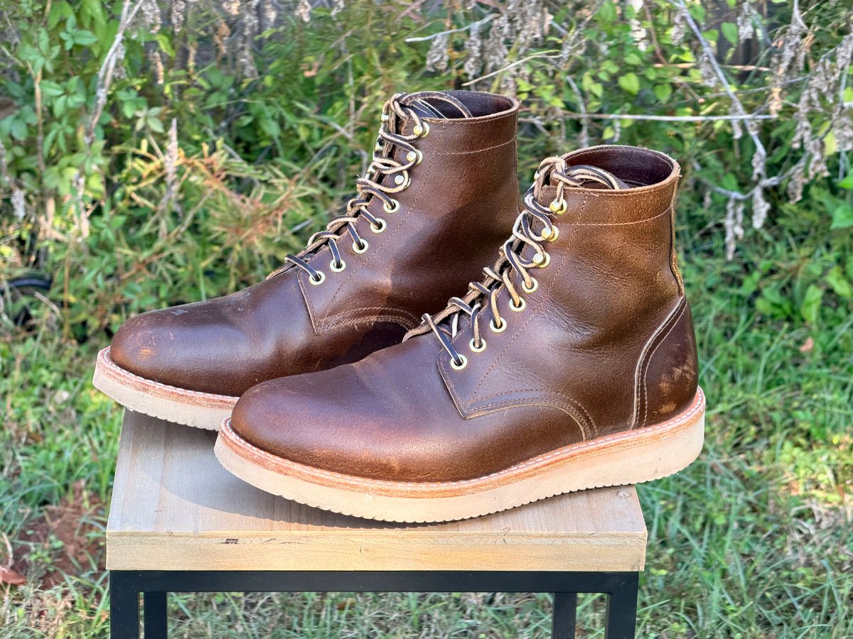 Photo by ShawnParr on November 2, 2025 of the Oak Street Bootmakers Trench Boot in Horween Cinnamon Waxed Flesh.