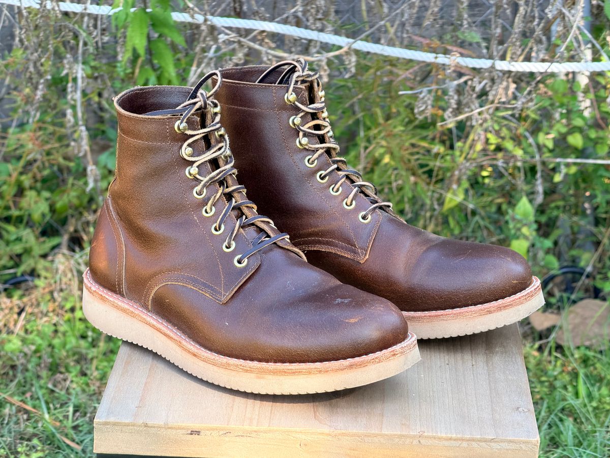 Photo by ShawnParr on November 2, 2025 of the Oak Street Bootmakers Trench Boot in Horween Cinnamon Waxed Flesh.