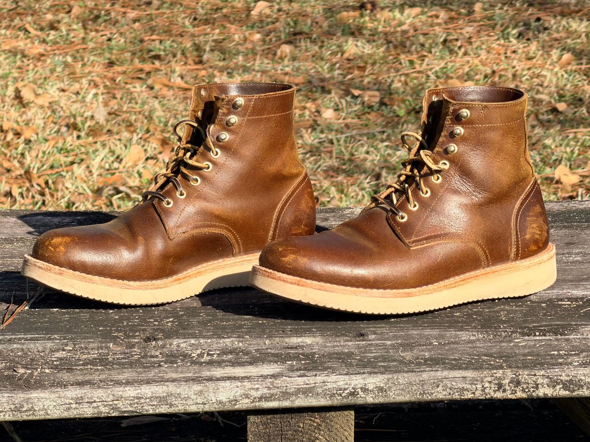 Photo by ShawnParr on January 4, 2026 of the Oak Street Bootmakers Trench Boot in Horween Cinnamon Waxed Flesh.