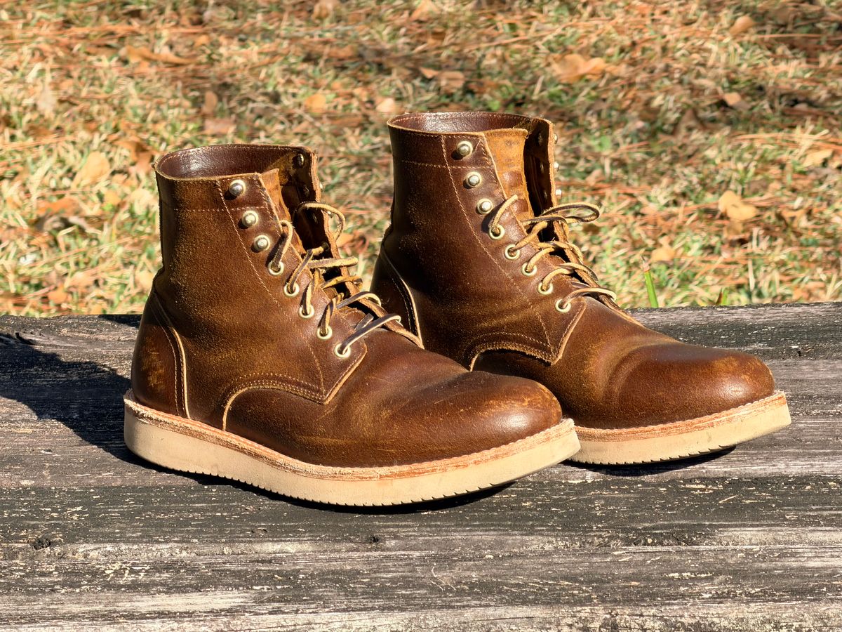 Photo by ShawnParr on January 4, 2026 of the Oak Street Bootmakers Trench Boot in Horween Cinnamon Waxed Flesh.