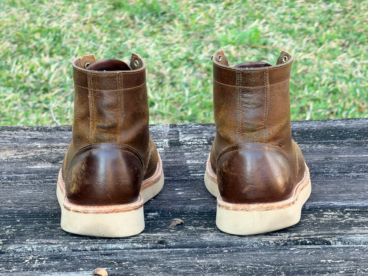 Photo by ShawnParr on March 1, 2026 of the Oak Street Bootmakers Trench Boot in Horween Cinnamon Waxed Flesh.