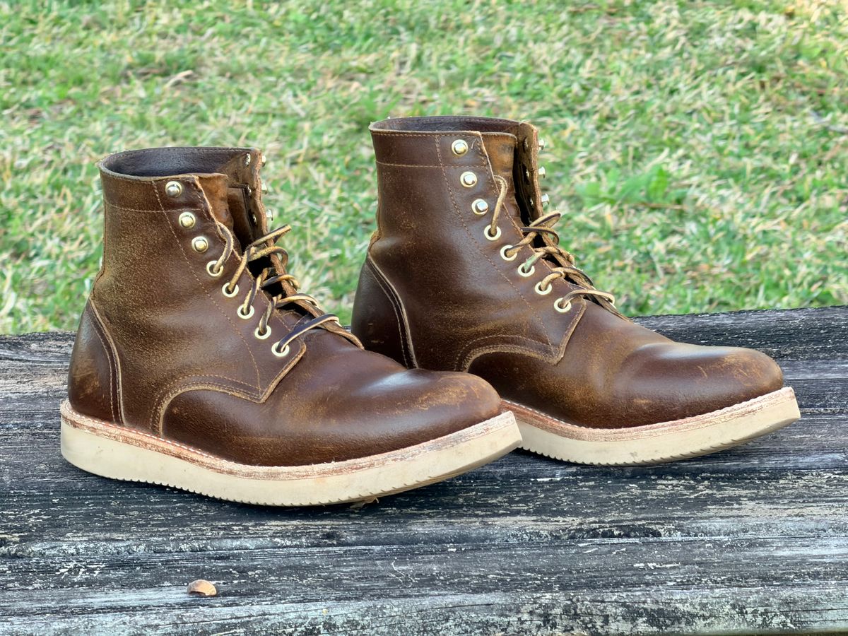 Photo by ShawnParr on March 1, 2026 of the Oak Street Bootmakers Trench Boot in Horween Cinnamon Waxed Flesh.