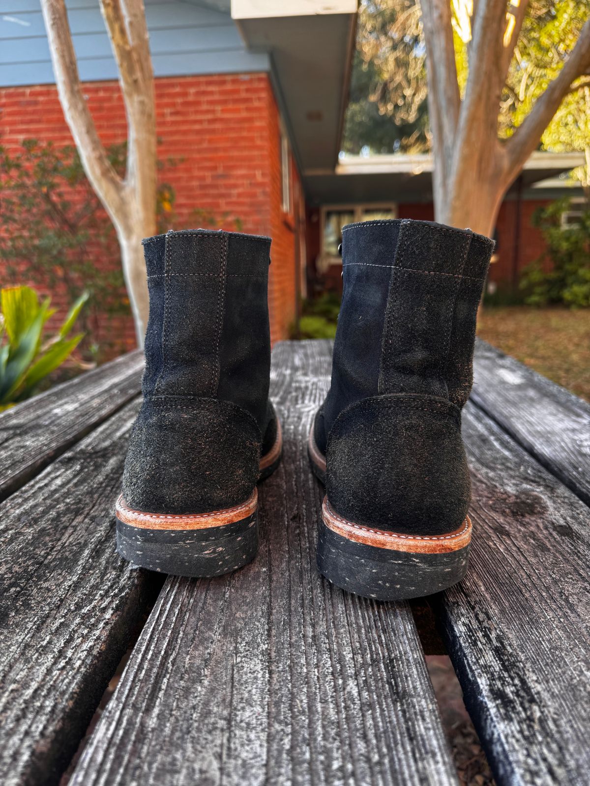 Photo by ShawnParr on January 2, 2024 of the Oak Street Bootmakers Trench Boot in Horween Natural Indigo Chromexcel Roughout.