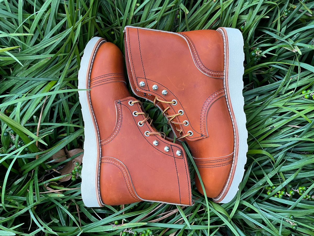 Photo by ethanisalive on October 4, 2022 of the Red Wing Iron Ranger in S.B. Foot Oro Legacy.