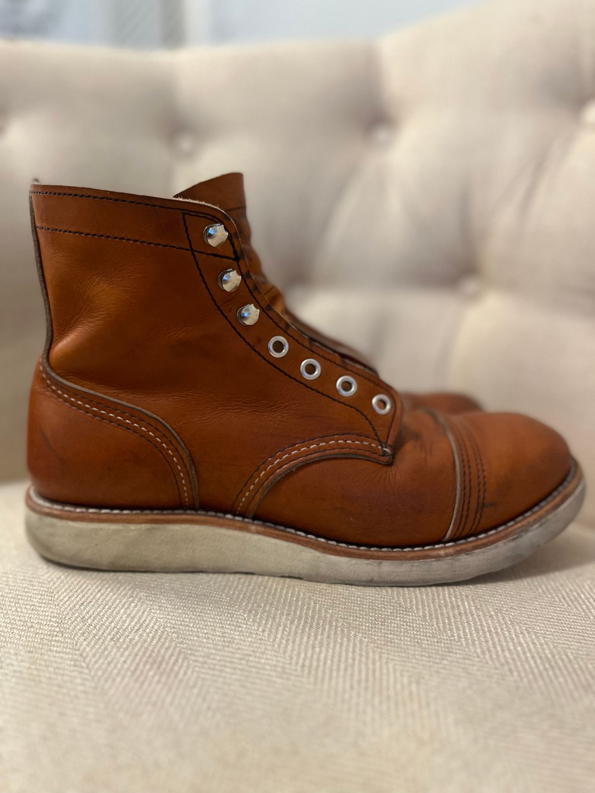 Photo by ethanisalive on December 6, 2022 of the Red Wing Iron Ranger in S.B. Foot Oro Legacy.
