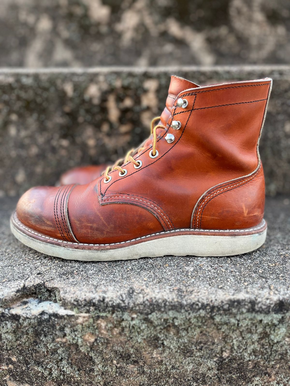 Photo by ethanisalive on February 5, 2023 of the Red Wing Iron Ranger in S.B. Foot Oro Legacy.
