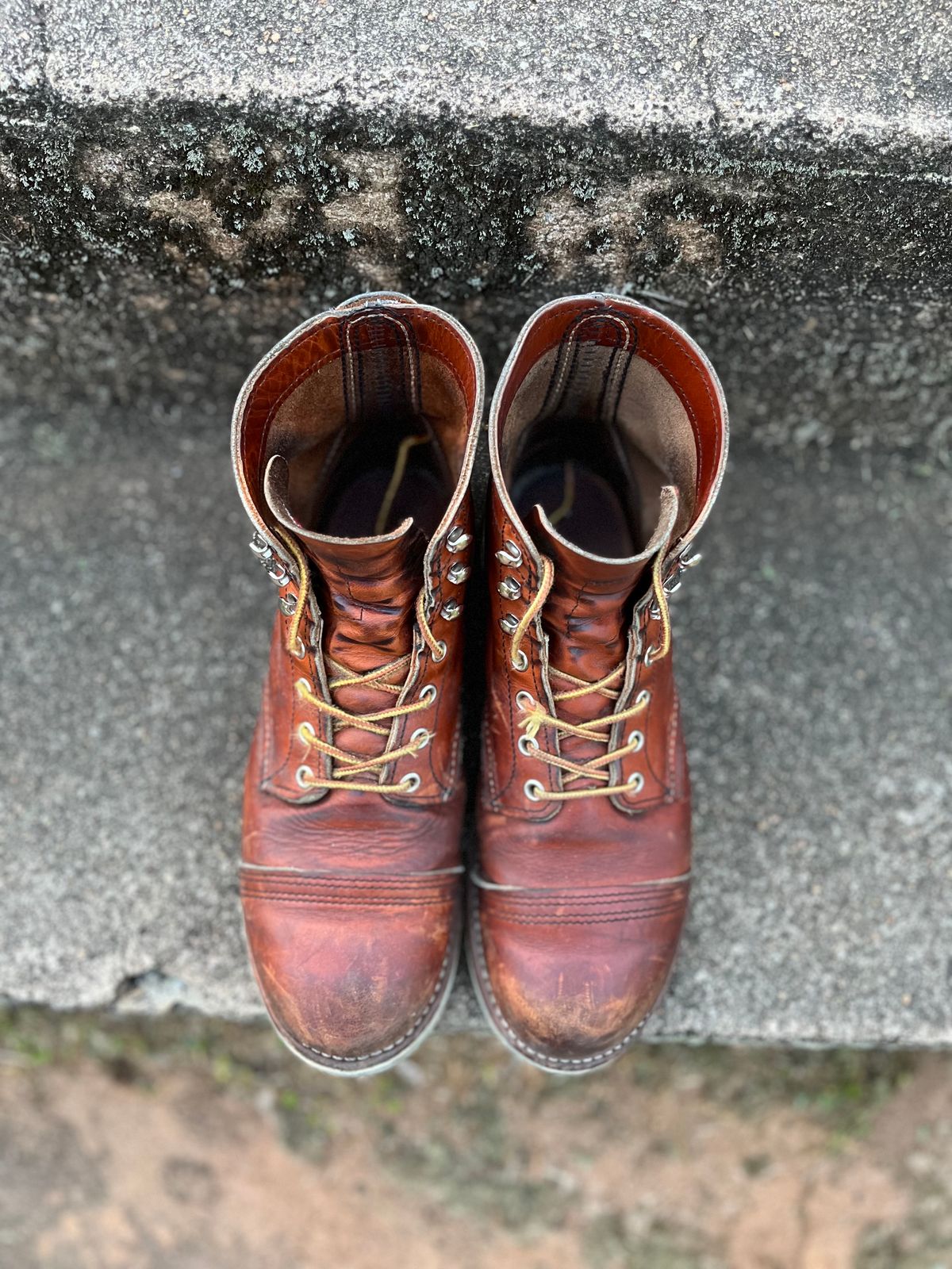 Photo by ethanisalive on April 5, 2023 of the Red Wing Iron Ranger in S.B. Foot Oro Legacy.