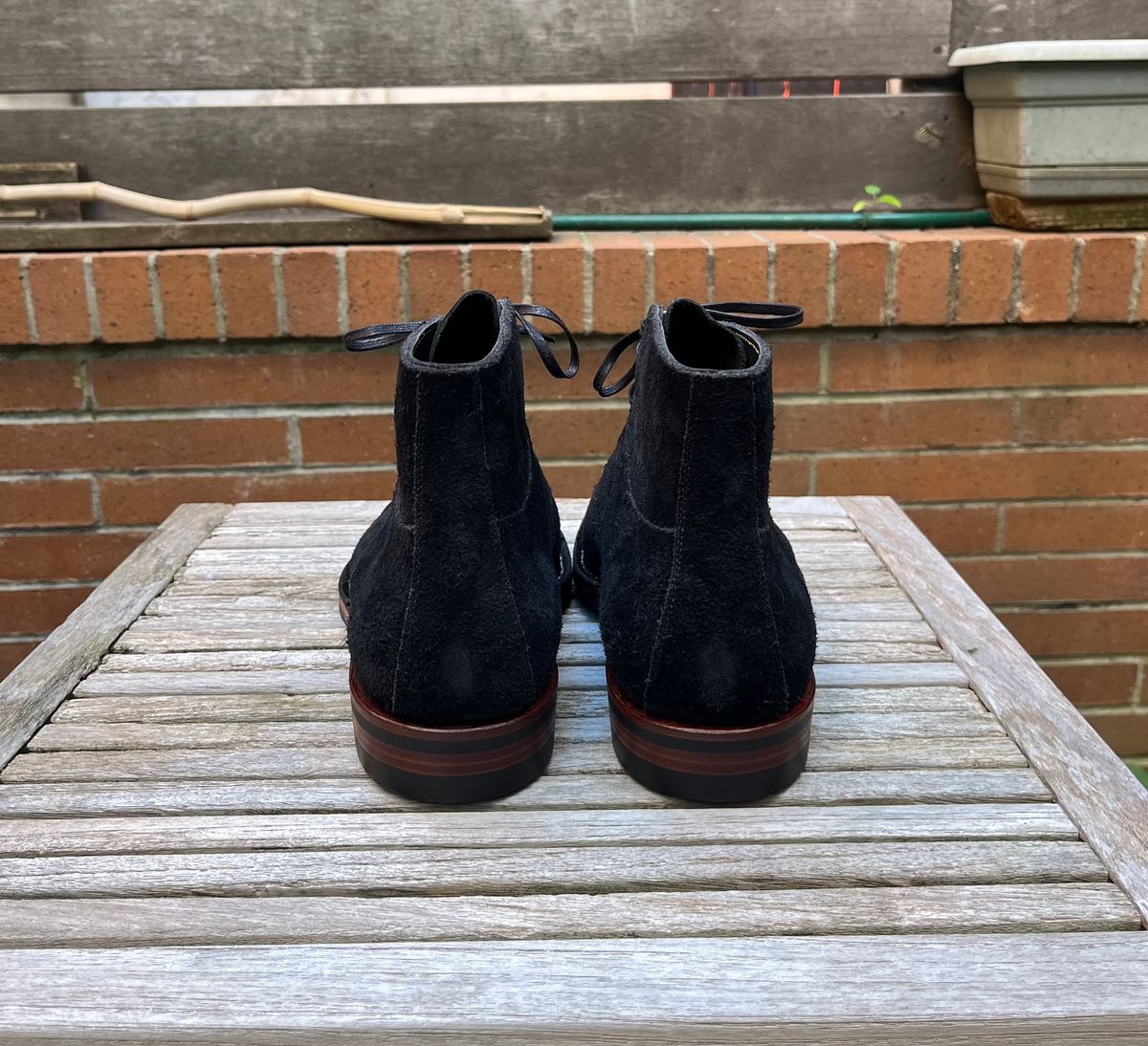 Photo by DesperadoUnderTheEaves on October 3, 2025 of the Iron Boots x Østmo Type 1 in Seidel Mocha Oil Tan Roughout.