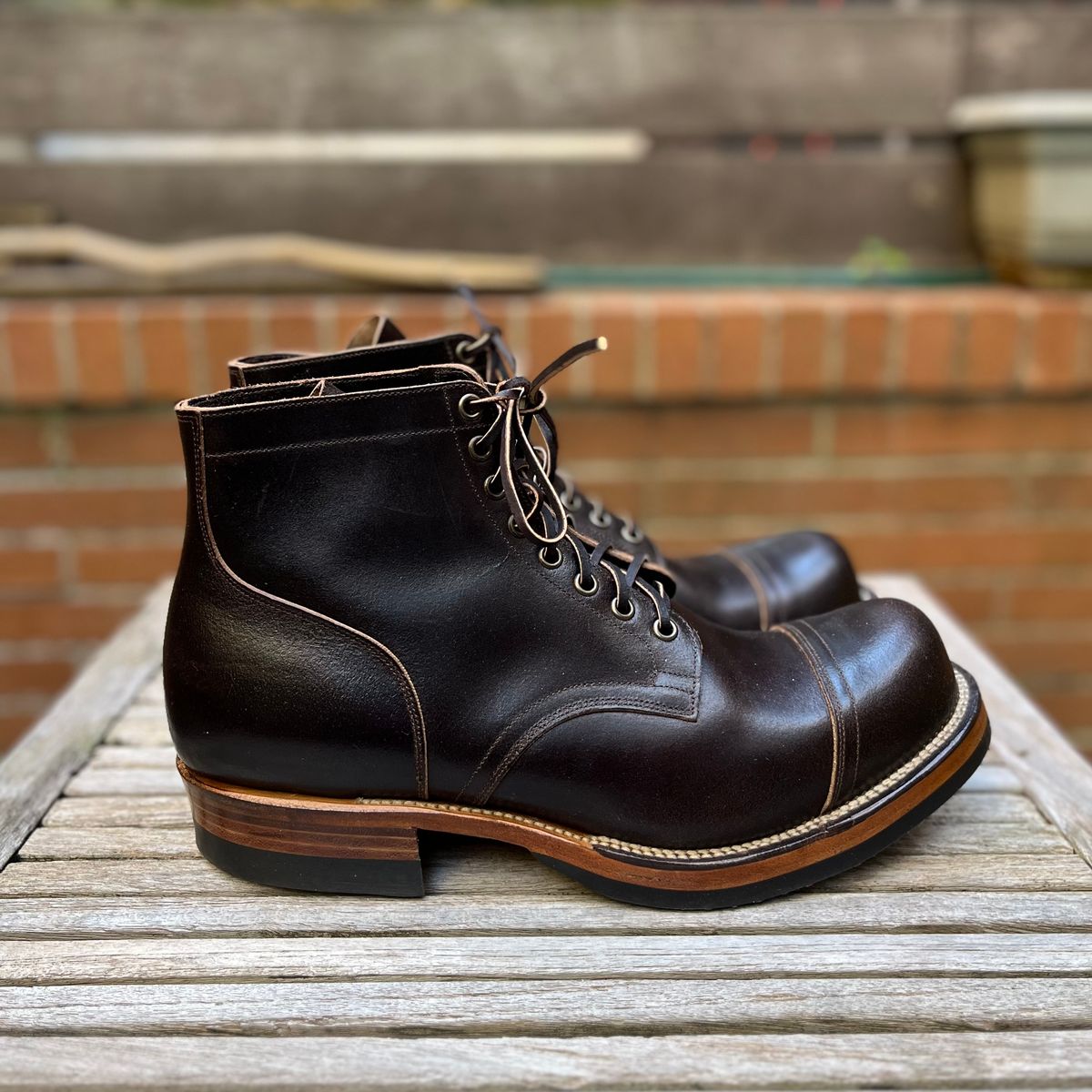 Photo by DesperadoUnderTheEaves on October 2, 2025 of the Viberg Service Boot in Horween Brown Waxed Flesh.