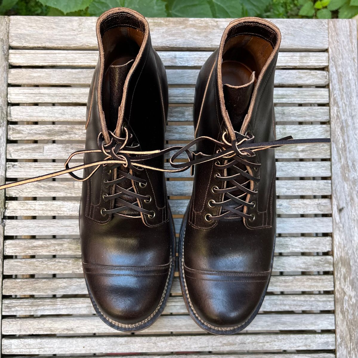 Photo by DesperadoUnderTheEaves on October 2, 2025 of the Viberg Service Boot in Horween Brown Waxed Flesh.