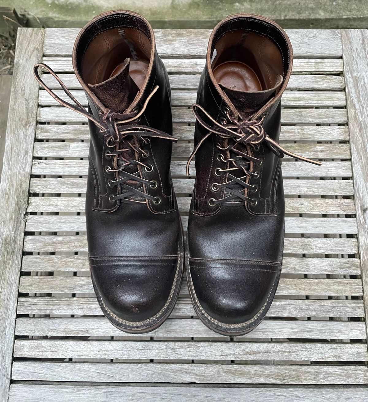 Photo by DesperadoUnderTheEaves on January 3, 2026 of the Viberg Service Boot in Horween Brown Waxed Flesh.
