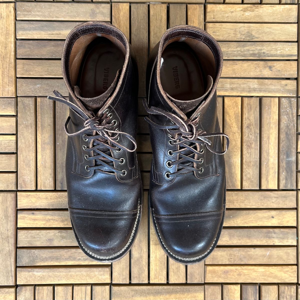Photo by DesperadoUnderTheEaves on February 3, 2026 of the Viberg Service Boot in Horween Brown Waxed Flesh.