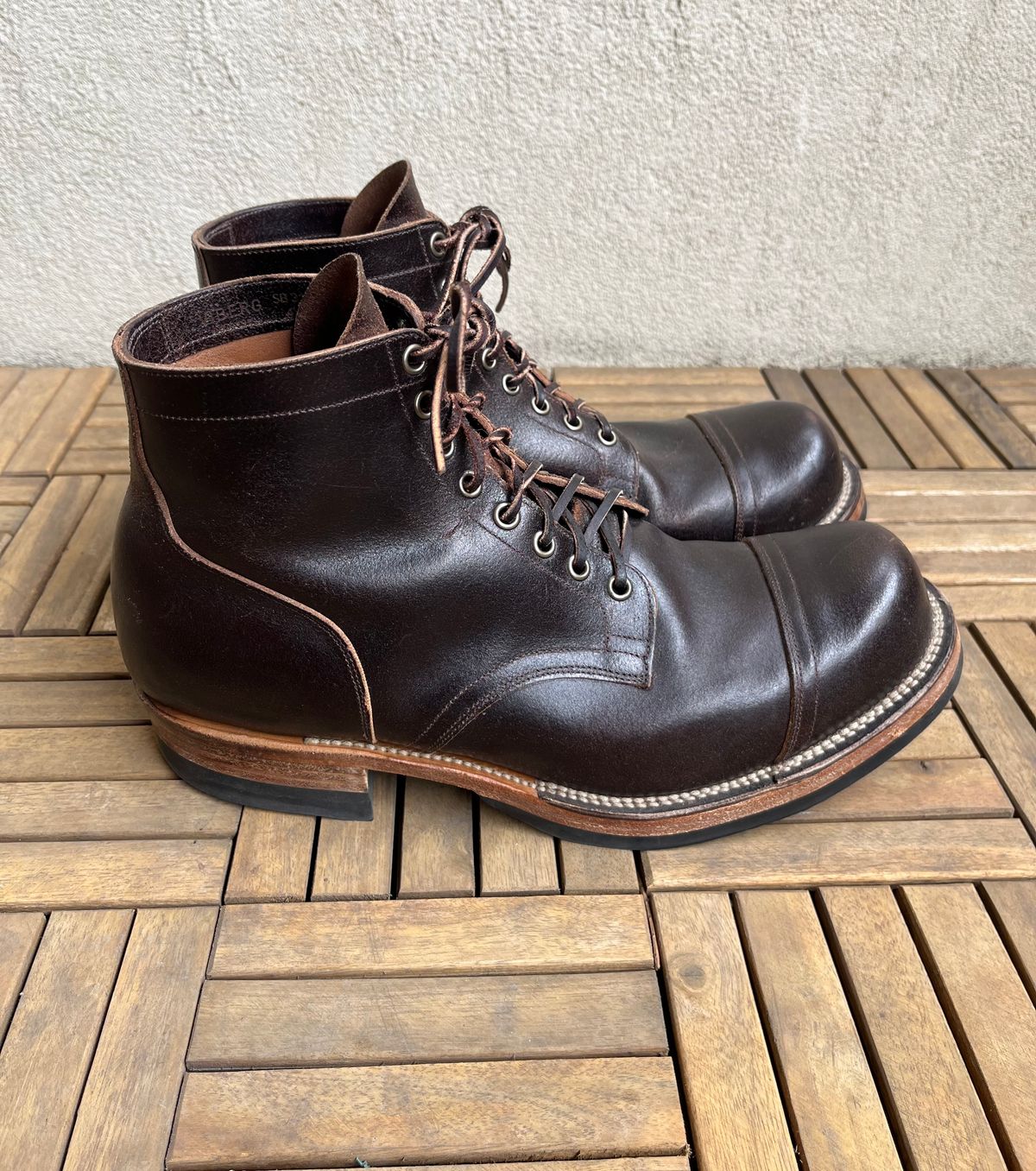 Photo by DesperadoUnderTheEaves on April 5, 2026 of the Viberg Service Boot in Horween Brown Waxed Flesh.