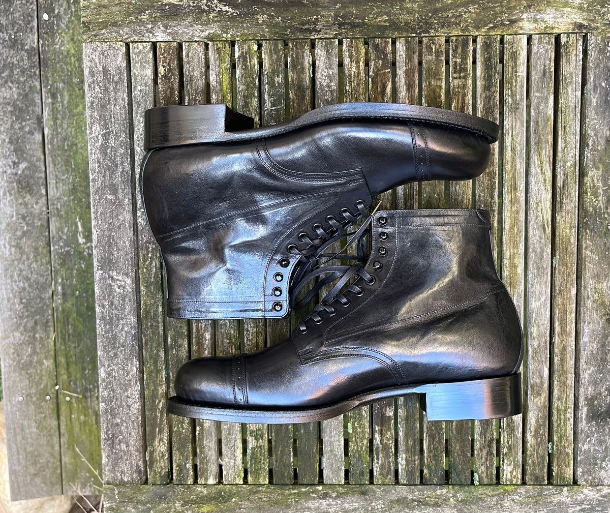 Photo by DesperadoUnderTheEaves on October 4, 2024 of the Black Sign Army Last Mid Cut Dress Boot in Black Kangaroo (Made in Italy).