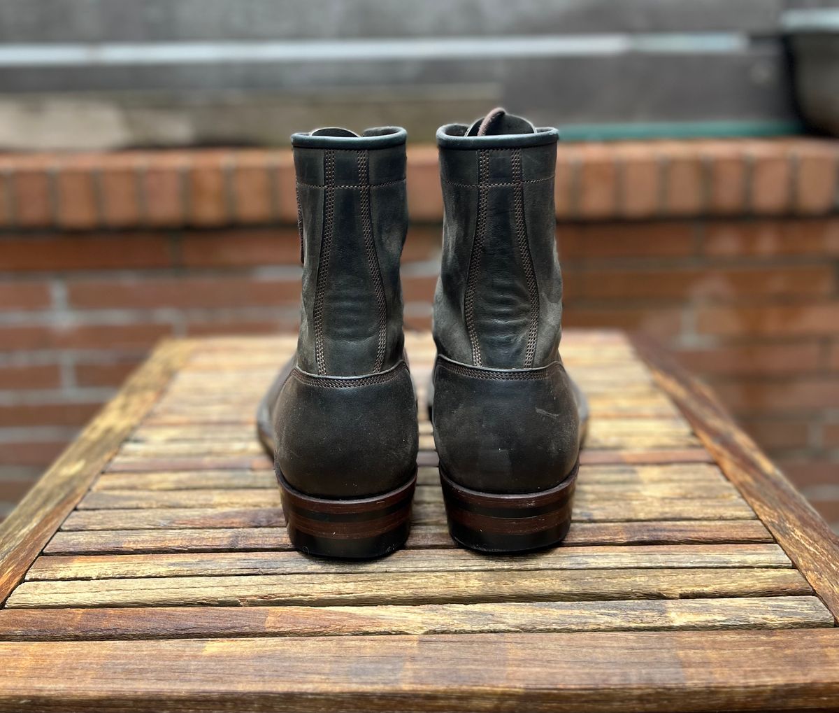 Photo by DesperadoUnderTheEaves on April 5, 2025 of the Onderhoud SVC02 Packer Boot in Maryam Waxed Salvia Horsebutt.