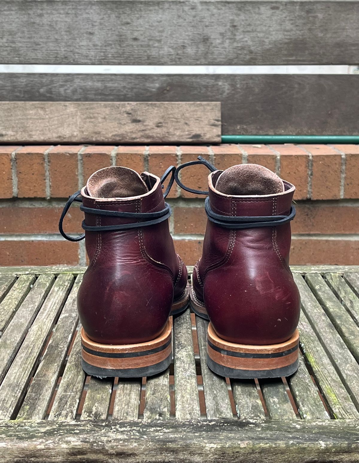 Photo by DesperadoUnderTheEaves on January 5, 2024 of the Viberg Service Boot BCT in Horween Color 8 Chromexcel.