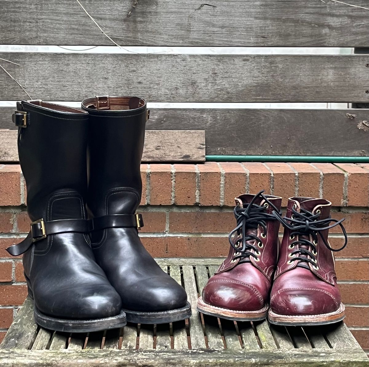 Photo by DesperadoUnderTheEaves on February 1, 2024 of the Viberg Service Boot BCT in Horween Color 8 Chromexcel.