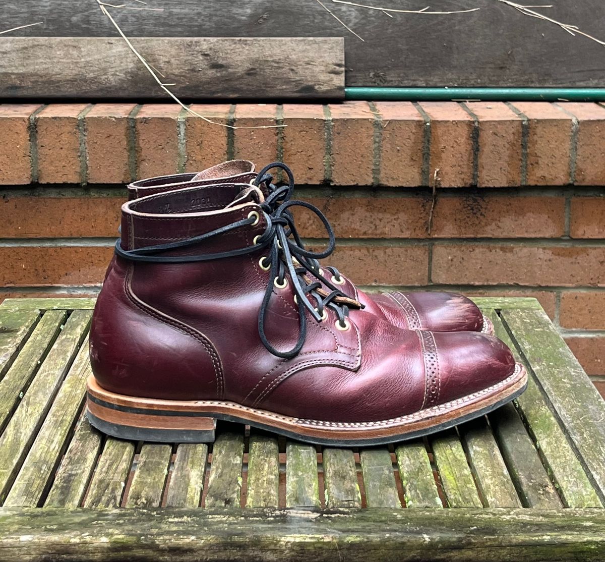 Photo by DesperadoUnderTheEaves on April 6, 2024 of the Viberg Service Boot BCT in Horween Color 8 Chromexcel.