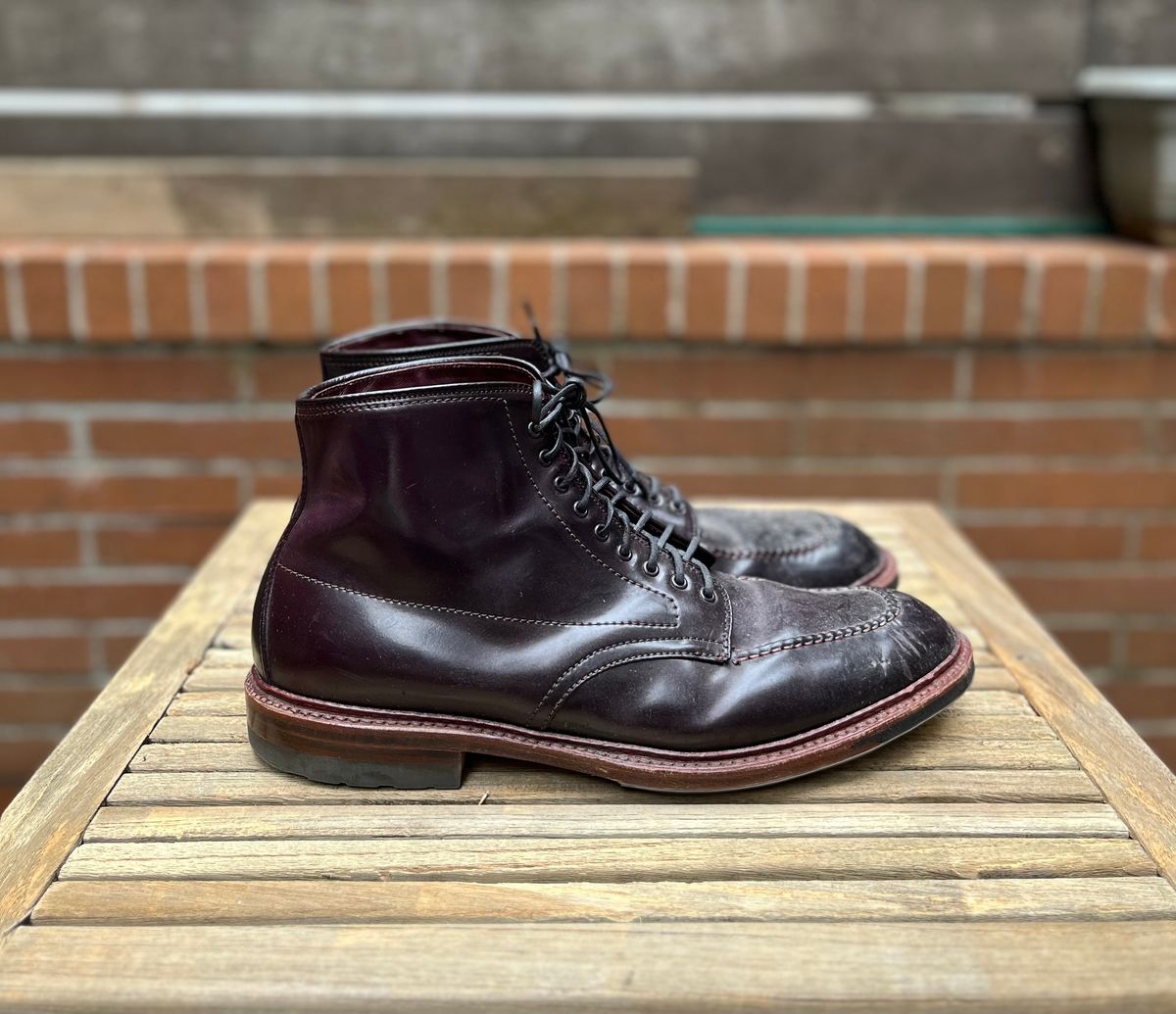 Photo by DesperadoUnderTheEaves on March 5, 2025 of the Alden Indy Boot in Horween Color 8 Shell Cordovan.