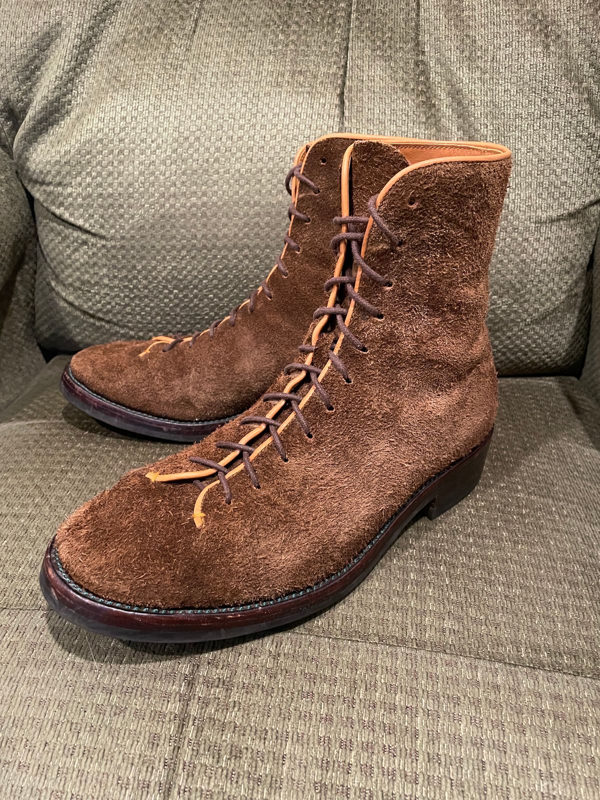 Photo by QuietRyter on February 6, 2024 of the Briselblack The Buck Wholecut Lace to Toe in C.F. Stead Polo Brown Janus Calf Suede.