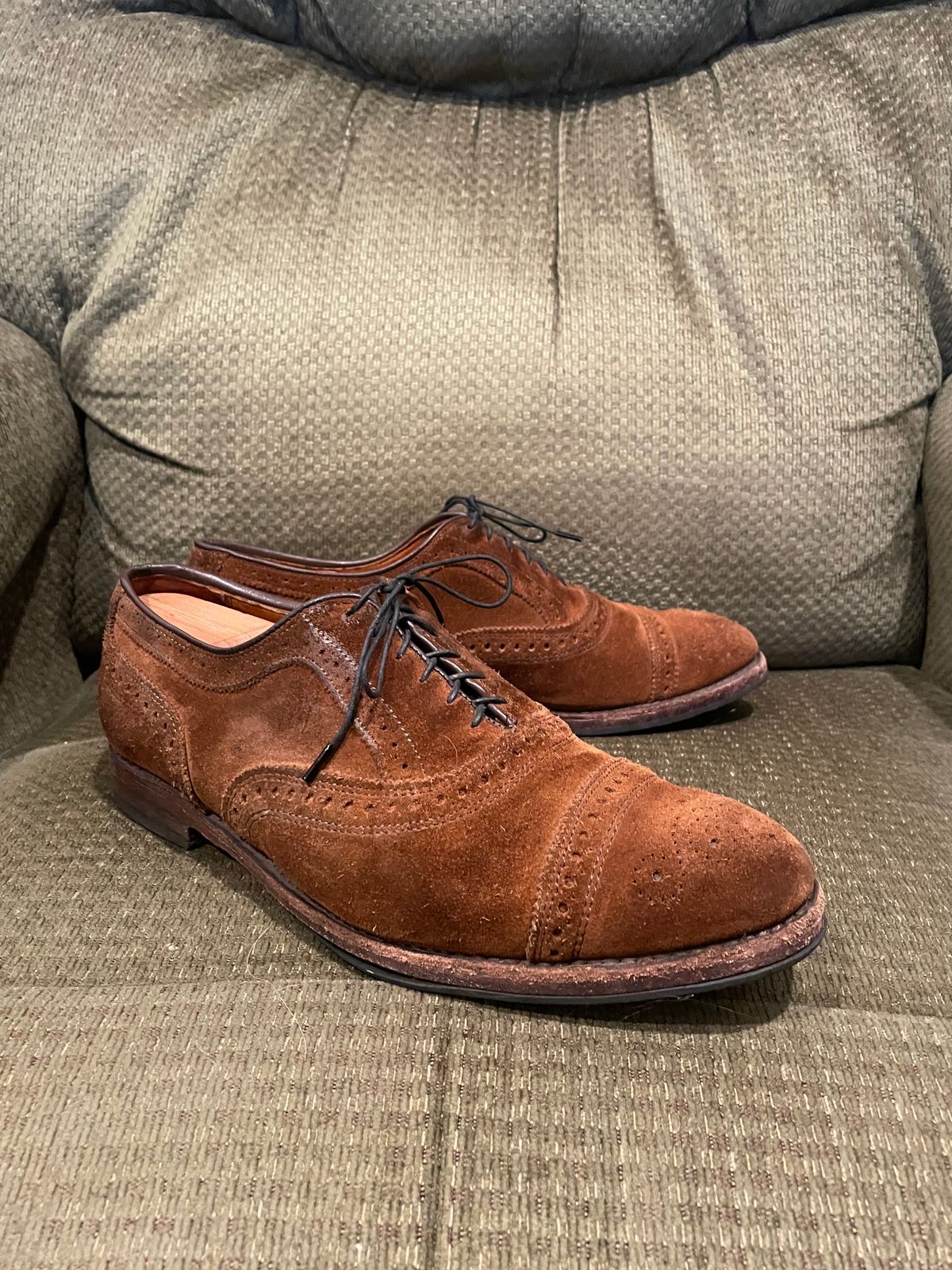 Photo by QuietRyter on February 6, 2024 of the Allen Edmonds Strand in Snuff Brown Suede.