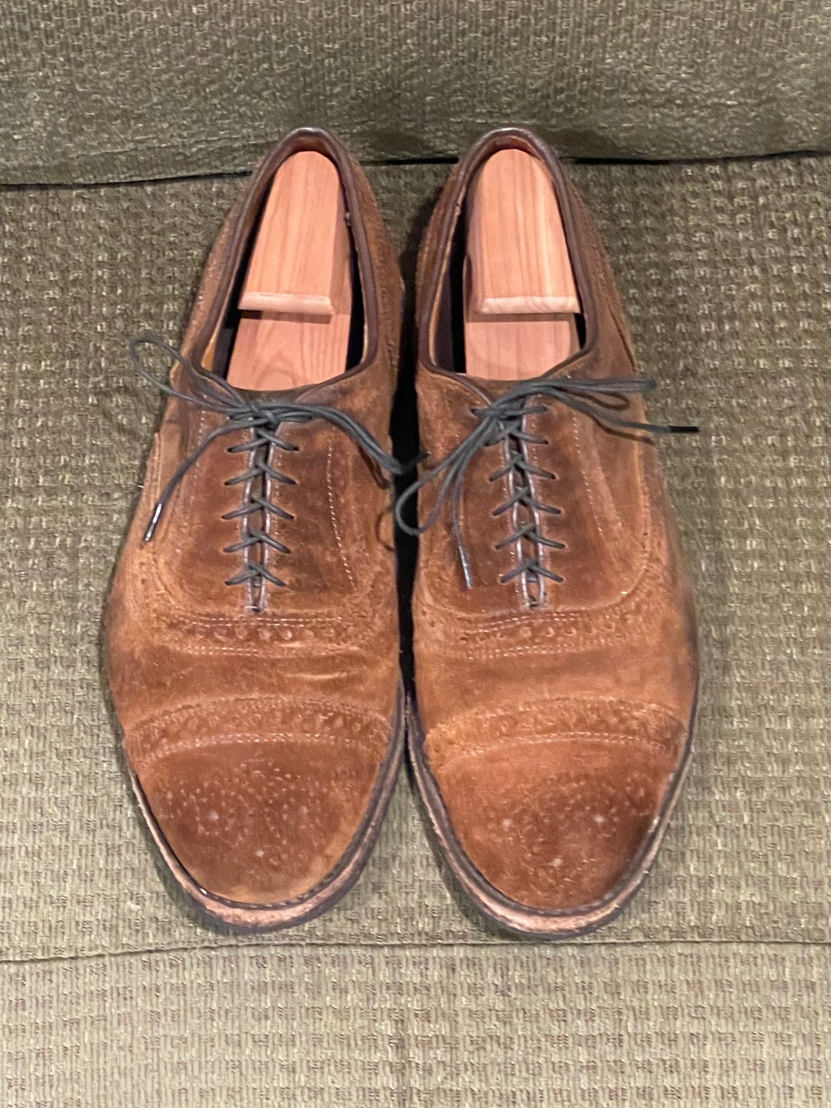 Photo by QuietRyter on April 6, 2024 of the Allen Edmonds Strand in Snuff Brown Suede.
