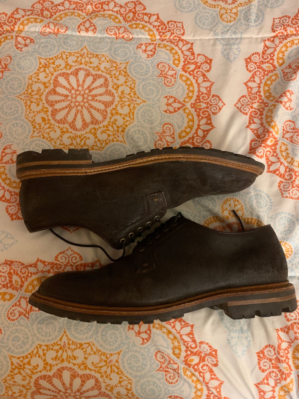 Photo by baltbootguy on January 3, 2024 of the Grant Stone Plain Toe Blucher in C.F. Stead Earth Waxy Commander Suede.