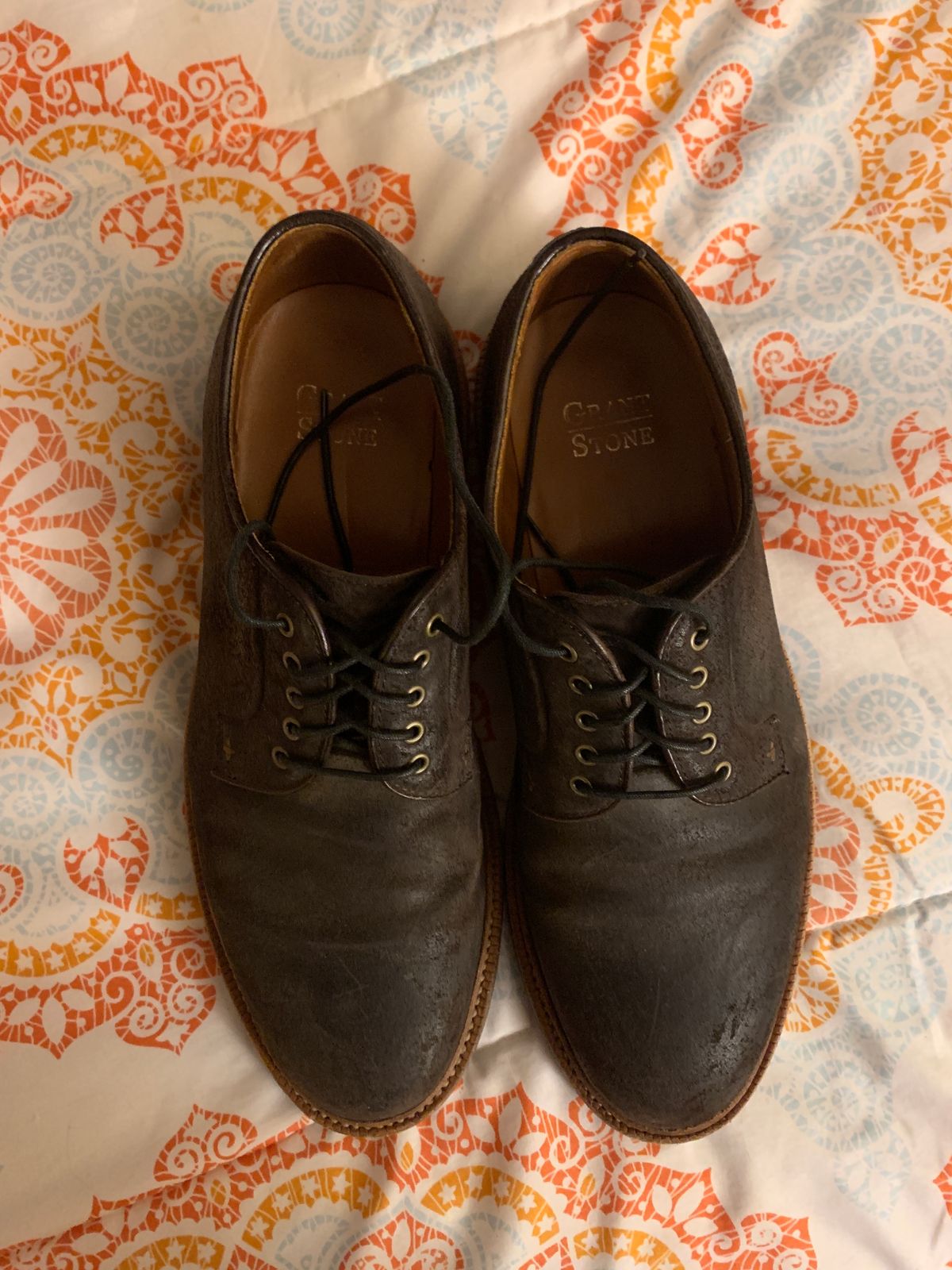 Photo by baltbootguy on January 3, 2024 of the Grant Stone Plain Toe Blucher in C.F. Stead Earth Waxy Commander Suede.