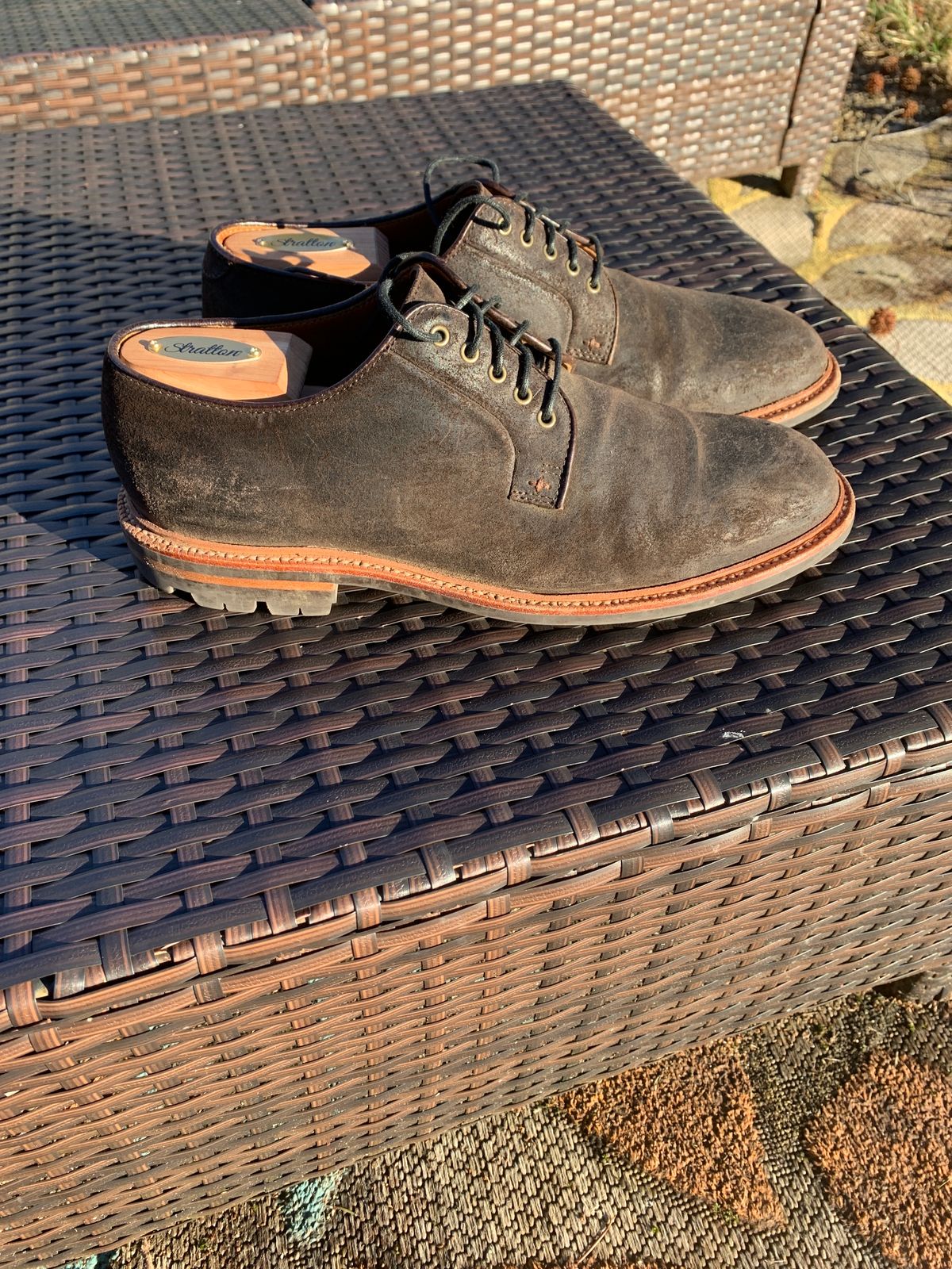 Photo by baltbootguy on February 3, 2024 of the Grant Stone Plain Toe Blucher in C.F. Stead Earth Waxy Commander Suede.
