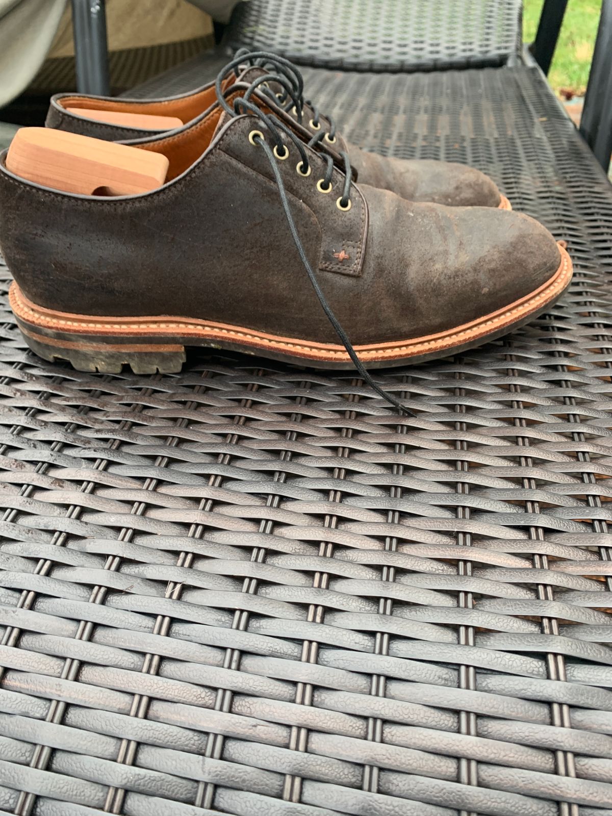 Photo by baltbootguy on April 4, 2024 of the Grant Stone Plain Toe Blucher in C.F. Stead Earth Waxy Commander Suede.